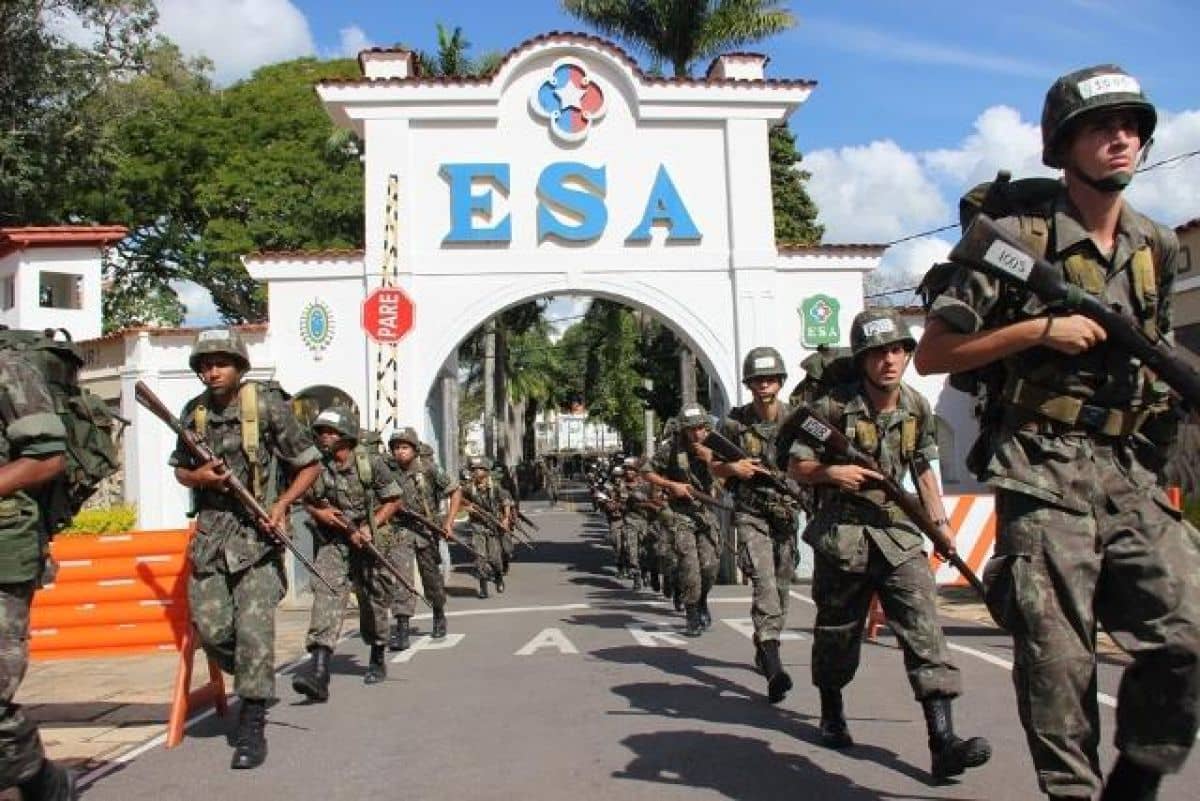 Militar